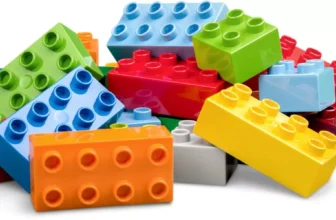 How Do You Identify Real vs. Fake Lego Bricks?